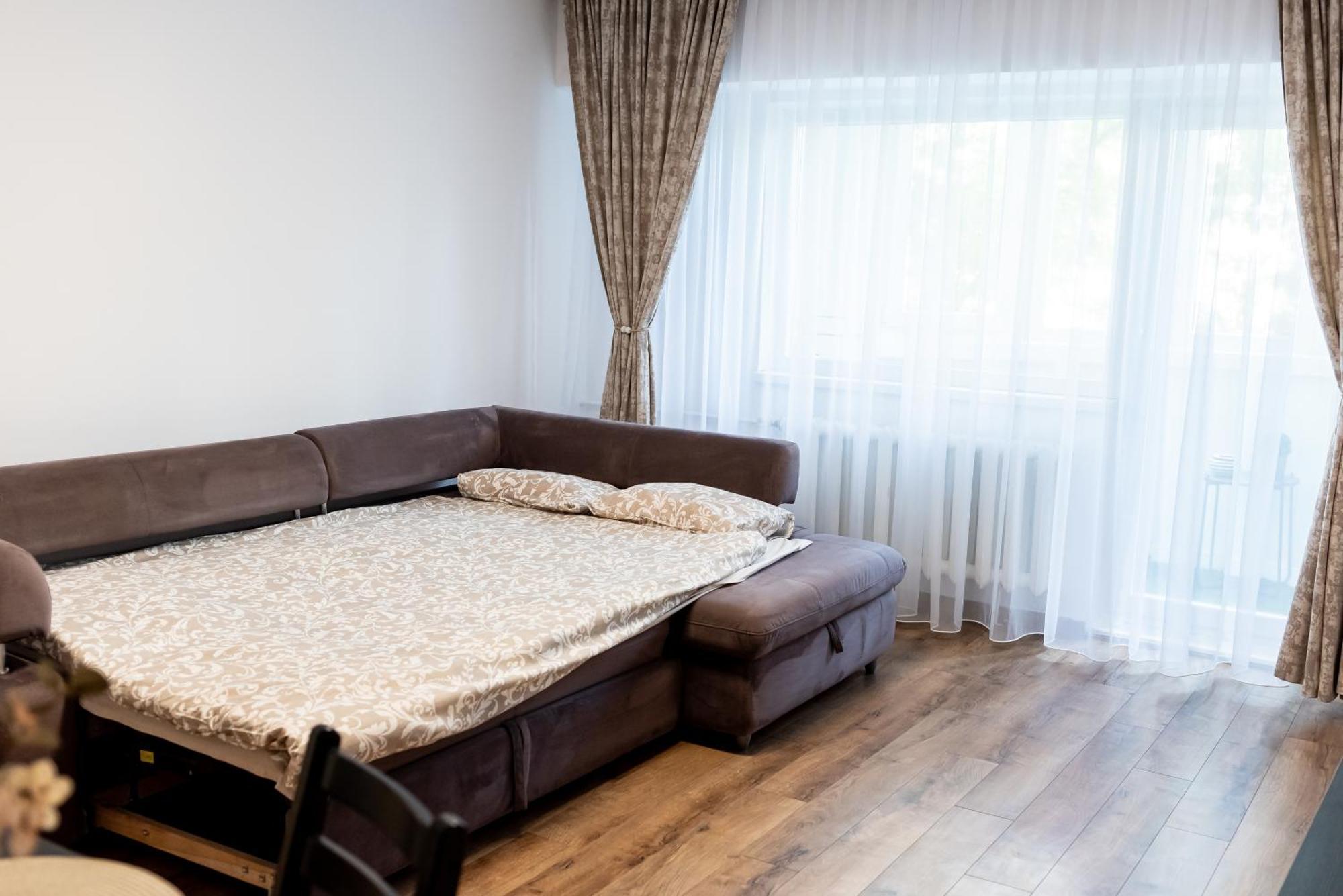 Lady-S Apartment Cluj-Napoca Ngoại thất bức ảnh